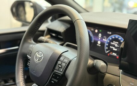 Toyota Camry, 2025 год, 4 850 000 рублей, 10 фотография