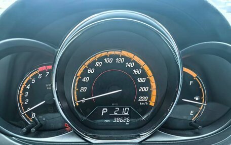 Toyota Yaris XP150 рестайлинг, 2022 год, 1 389 878 рублей, 7 фотография