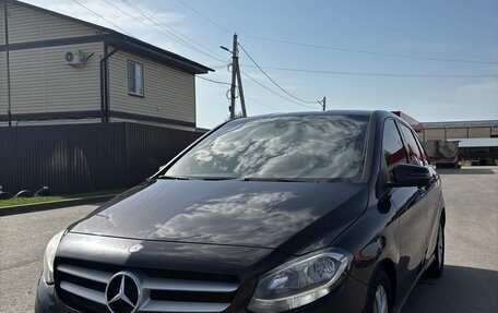 Mercedes-Benz B-Класс, 2015 год, 1 100 000 рублей, 2 фотография