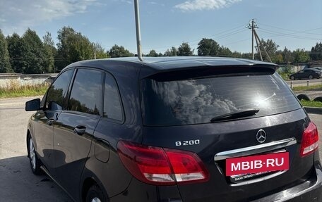 Mercedes-Benz B-Класс, 2015 год, 1 100 000 рублей, 7 фотография