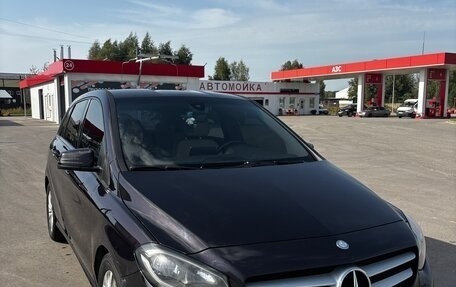 Mercedes-Benz B-Класс, 2015 год, 1 100 000 рублей, 13 фотография