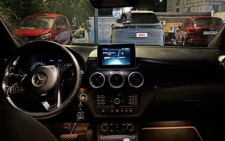 Mercedes-Benz B-Класс, 2015 год, 1 100 000 рублей, 17 фотография