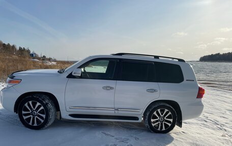 Toyota Land Cruiser 200, 2014 год, 4 200 000 рублей, 14 фотография