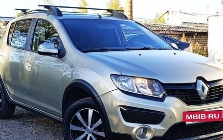 Renault Sandero II рестайлинг, 2016 год, 679 000 рублей, 2 фотография