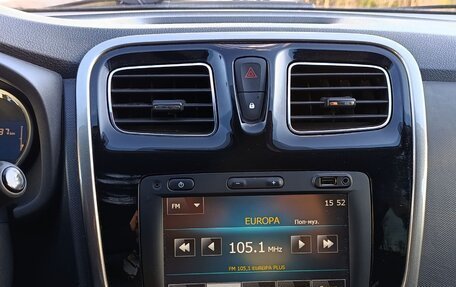 Renault Sandero II рестайлинг, 2016 год, 679 000 рублей, 13 фотография