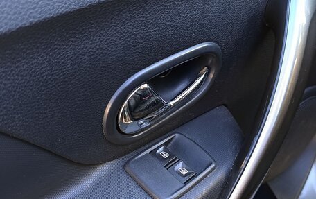 Renault Sandero II рестайлинг, 2016 год, 679 000 рублей, 17 фотография