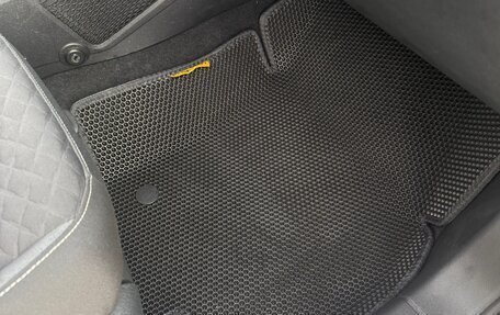 Volkswagen Tiguan II, 2018 год, 2 600 000 рублей, 19 фотография