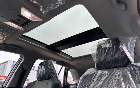 Toyota RAV4, 2025 год, 3 950 000 рублей, 27 фотография