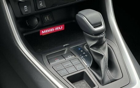 Toyota RAV4, 2025 год, 3 950 000 рублей, 20 фотография