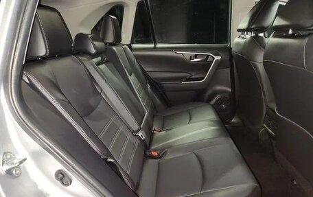 Toyota RAV4, 2022 год, 3 050 000 рублей, 12 фотография