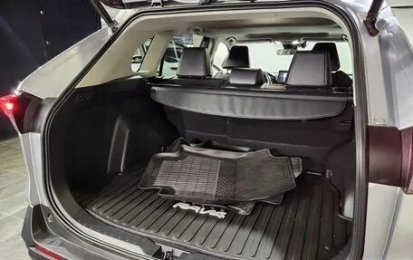 Toyota RAV4, 2022 год, 3 050 000 рублей, 5 фотография