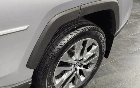 Toyota RAV4, 2022 год, 3 050 000 рублей, 18 фотография