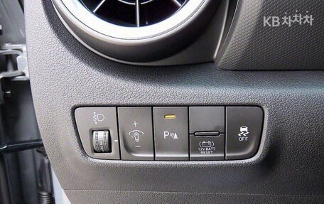 Hyundai Kona I, 2022 год, 2 413 001 рублей, 11 фотография