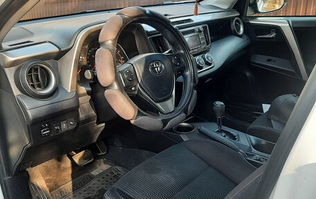 Toyota RAV4, 2014 год, 1 930 000 рублей, 11 фотография