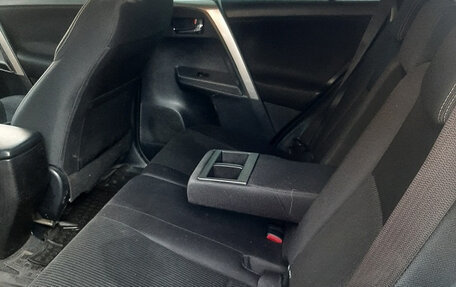 Toyota RAV4, 2014 год, 1 930 000 рублей, 13 фотография