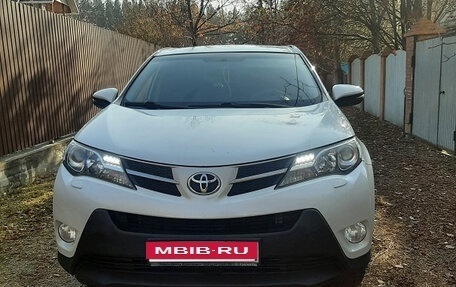 Toyota RAV4, 2014 год, 1 930 000 рублей, 16 фотография
