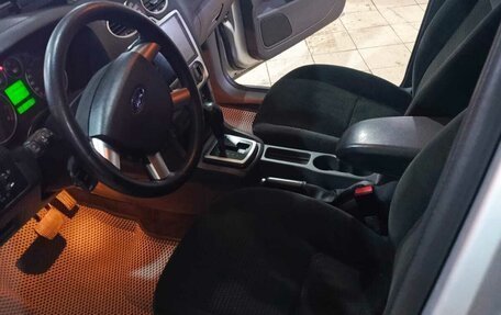 Ford Focus II рестайлинг, 2005 год, 399 999 рублей, 3 фотография