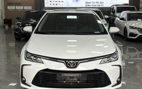 Toyota Corolla, 2022 год, 1 679 000 рублей, 2 фотография