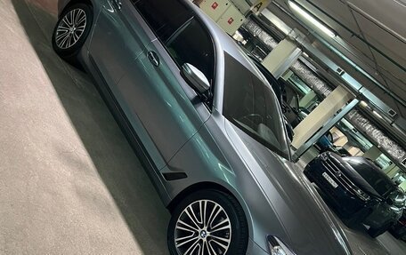 BMW 5 серия, 2018 год, 2 850 000 рублей, 2 фотография