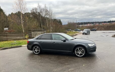 Audi A4, 2017 год, 2 050 000 рублей, 2 фотография