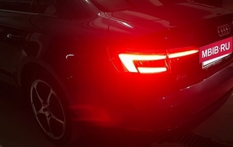 Audi A4, 2017 год, 2 050 000 рублей, 17 фотография