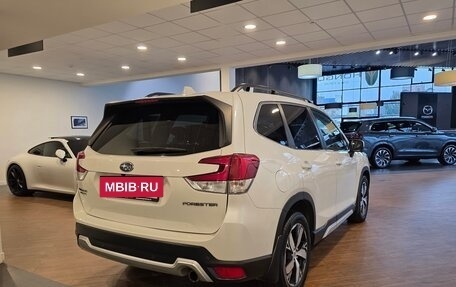 Subaru Forester, 2019 год, 2 300 000 рублей, 4 фотография