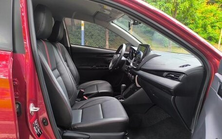 Toyota Yaris XP150 рестайлинг, 2022 год, 1 186 777 рублей, 14 фотография