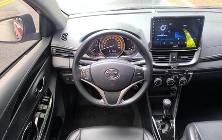 Toyota Yaris XP150 рестайлинг, 2022 год, 1 186 777 рублей, 8 фотография