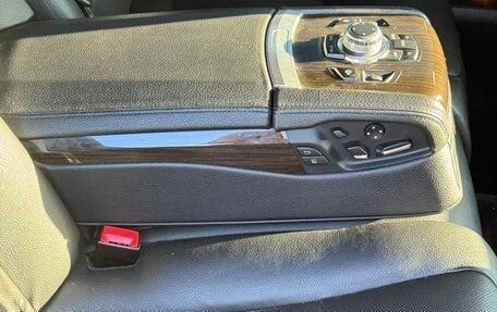 BMW 7 серия, 2012 год, 2 000 000 рублей, 24 фотография