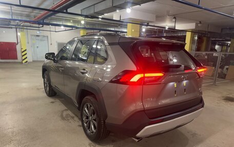 Toyota RAV4, 2025 год, 4 100 000 рублей, 7 фотография