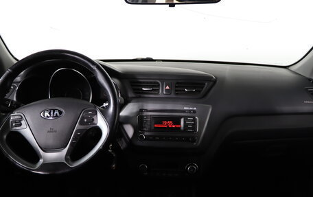 KIA Rio III рестайлинг, 2015 год, 929 990 рублей, 13 фотография