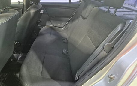 Renault Sandero I, 2013 год, 635 000 рублей, 14 фотография