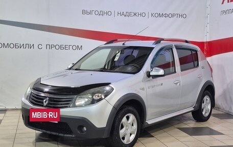 Renault Sandero I, 2013 год, 635 000 рублей, 3 фотография