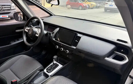 Honda Fit, 2021 год, 1 000 000 рублей, 8 фотография