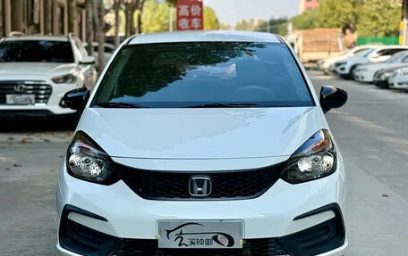 Honda Fit, 2021 год, 1 000 000 рублей, 2 фотография