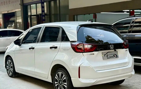 Honda Fit, 2021 год, 1 000 000 рублей, 6 фотография