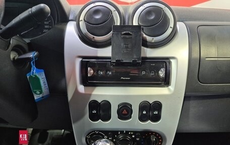 Renault Sandero I, 2013 год, 635 000 рублей, 17 фотография