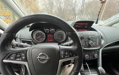 Opel Zafira C рестайлинг, 2014 год, 1 250 000 рублей, 8 фотография