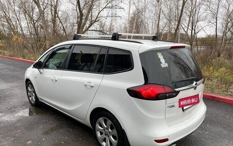 Opel Zafira C рестайлинг, 2014 год, 1 250 000 рублей, 3 фотография