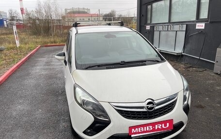 Opel Zafira C рестайлинг, 2014 год, 1 250 000 рублей, 7 фотография