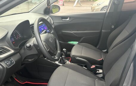 Hyundai Solaris II рестайлинг, 2020 год, 1 100 000 рублей, 4 фотография