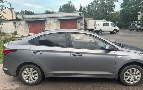 Hyundai Solaris II рестайлинг, 2020 год, 1 100 000 рублей, 6 фотография