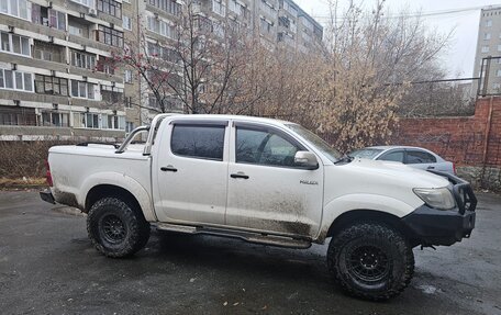 Toyota Hilux VII, 2014 год, 2 200 000 рублей, 5 фотография