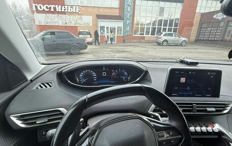 Peugeot 3008 II, 2018 год, 1 799 000 рублей, 4 фотография