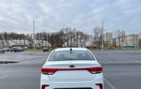 KIA Rio IV, 2017 год, 995 000 рублей, 5 фотография