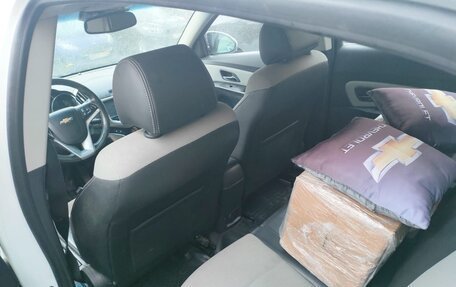 Chevrolet Cruze II, 2013 год, 550 000 рублей, 7 фотография