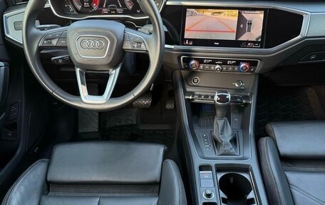 Audi Q3, 2022 год, 2 690 000 рублей, 9 фотография