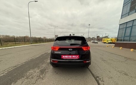 KIA Sportage IV рестайлинг, 2018 год, 2 099 000 рублей, 8 фотография