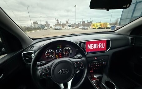 KIA Sportage IV рестайлинг, 2018 год, 2 099 000 рублей, 14 фотография