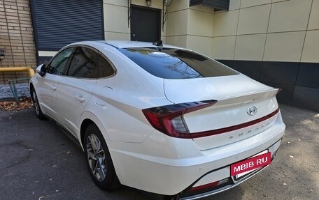 Hyundai Sonata VIII, 2021 год, 2 150 000 рублей, 7 фотография